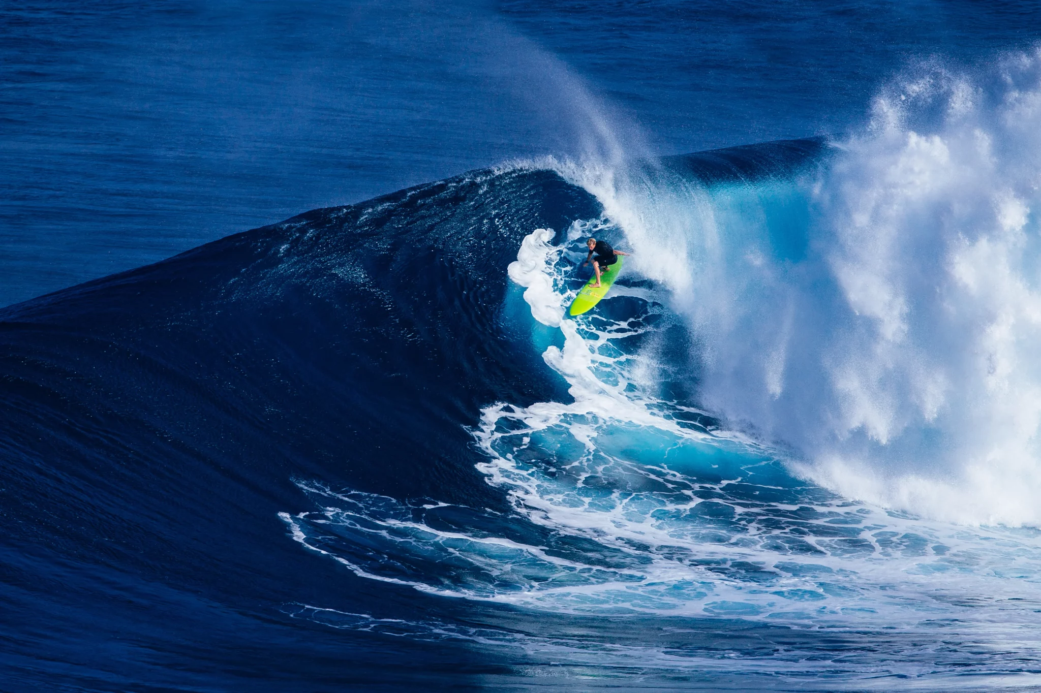 Discover the best spots to surf in Lanzarote